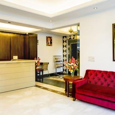 Clarks Inn Nehru Place New Delhi Buitenkant foto