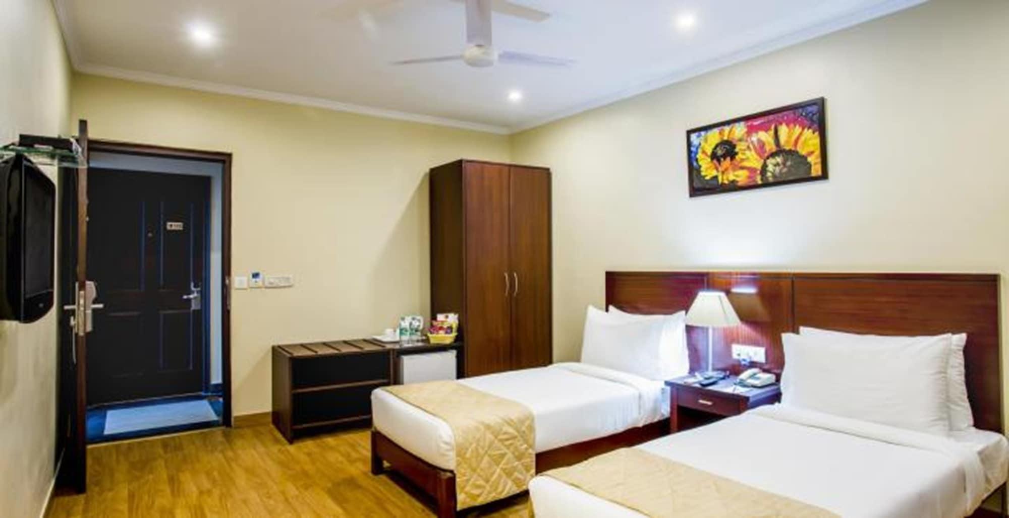 Clarks Inn Nehru Place New Delhi Buitenkant foto