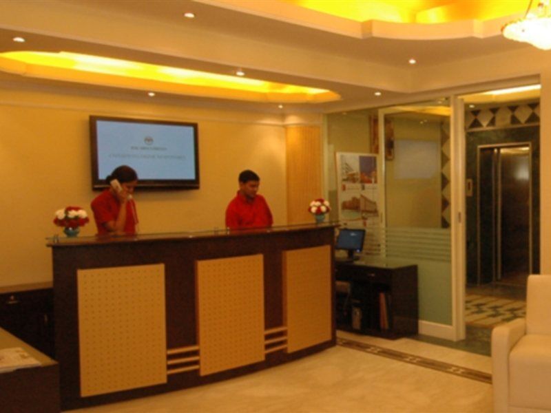Clarks Inn Nehru Place New Delhi Buitenkant foto